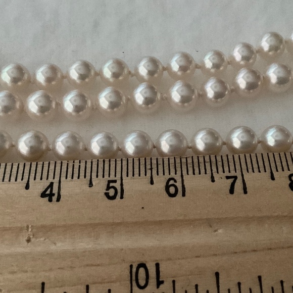 TIFFANY & CO Signature 18K YG Clasp Akoya Pearl Strand Necklace - Picture 8 of 14